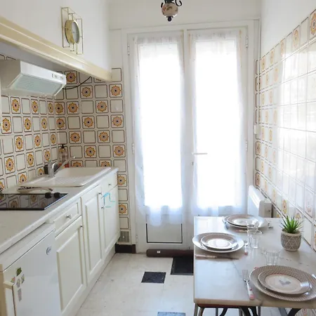 Le Geranium Apartament *